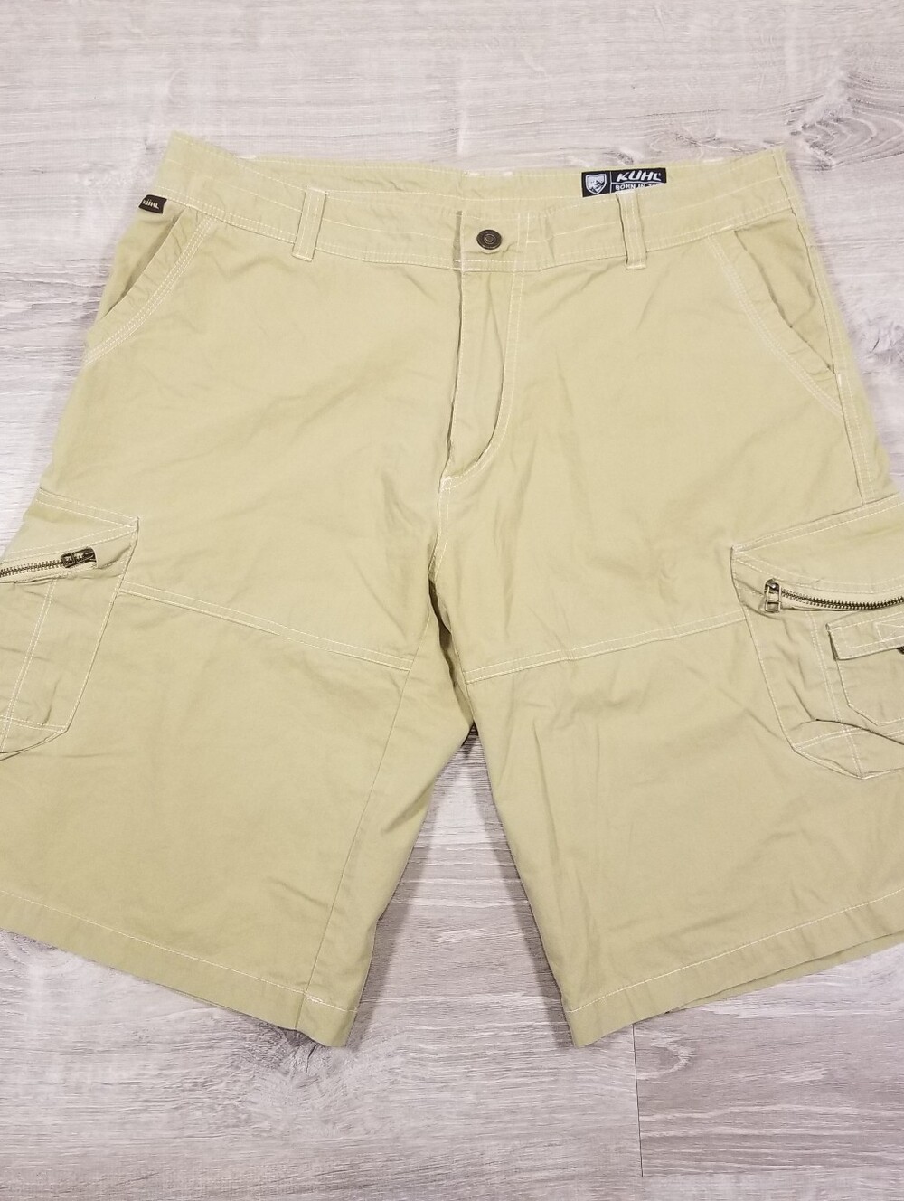 Kuhl Ambush Cargo Shorts Mens Size 38 Khaki Hiking Outdoor Vintage Patina Dye